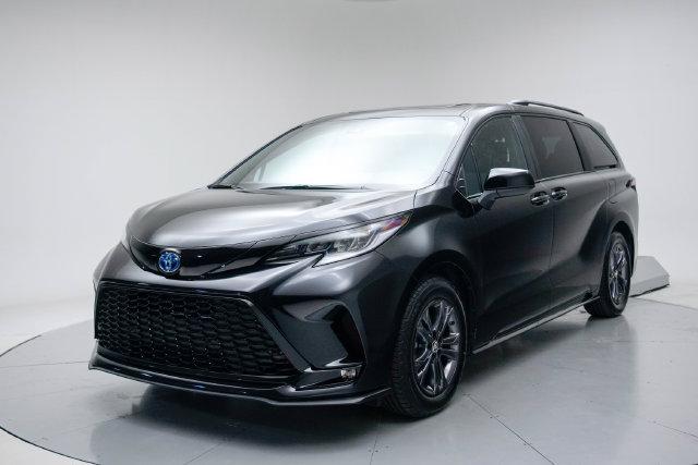 2025 Toyota Sienna