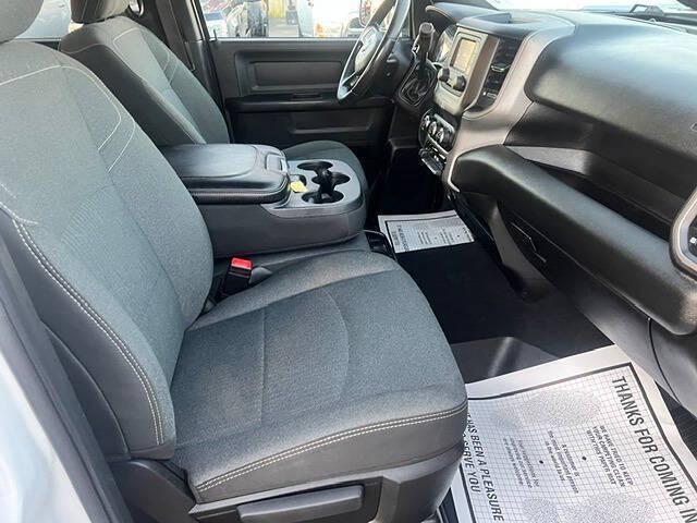 2021 Ram 3500 Tradesman Crew Cab 4x4 8 Box
