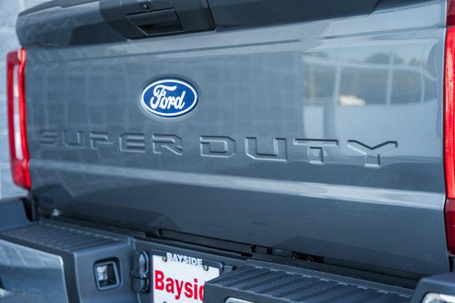 2027 Ford F-350 XLT