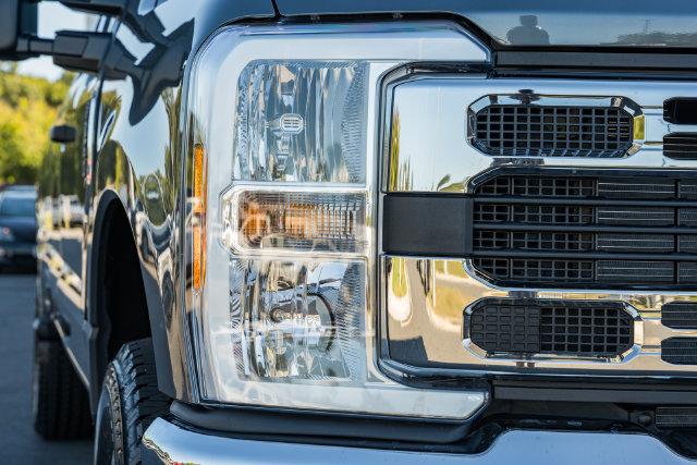 2027 Ford F-350 XLT