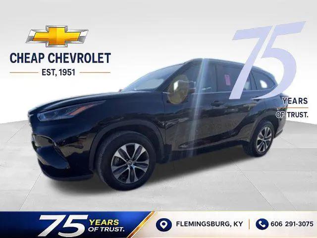 2024 Toyota Highlander XLE for sale in Flemingsburg, KY