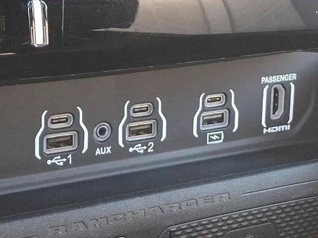 2025 Ram 1500 Tungsten Crew Cab 4x4 57 Box
