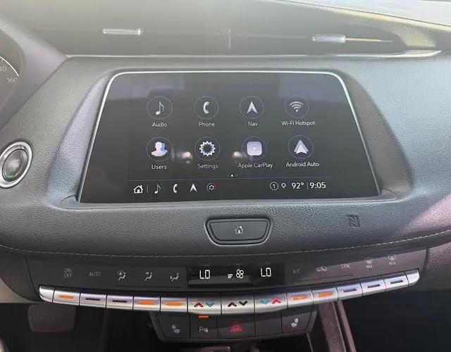 2021 Cadillac XT4 AWD Premium Luxury