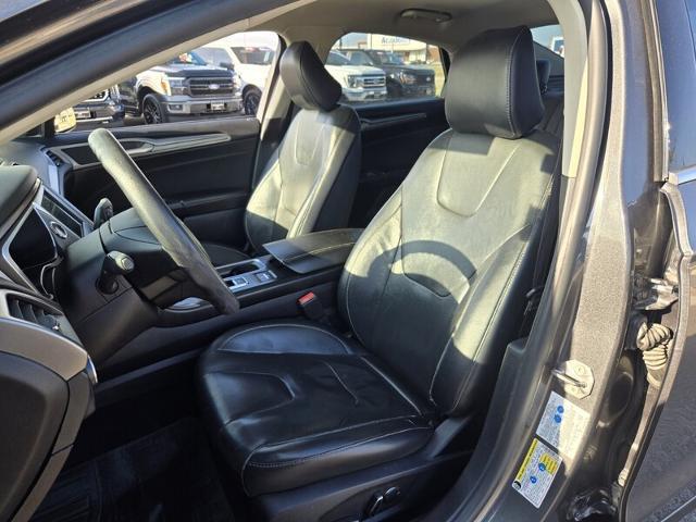 2020 Ford Fusion Hybrid SE