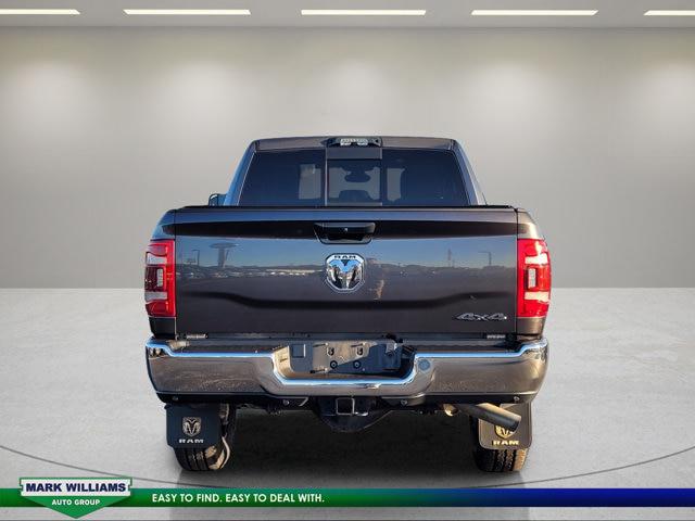 2022 Ram 2500 Tradesman Crew Cab 4x4 64 Box
