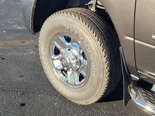 2022 Ram 2500 Tradesman Crew Cab 4x4 64 Box