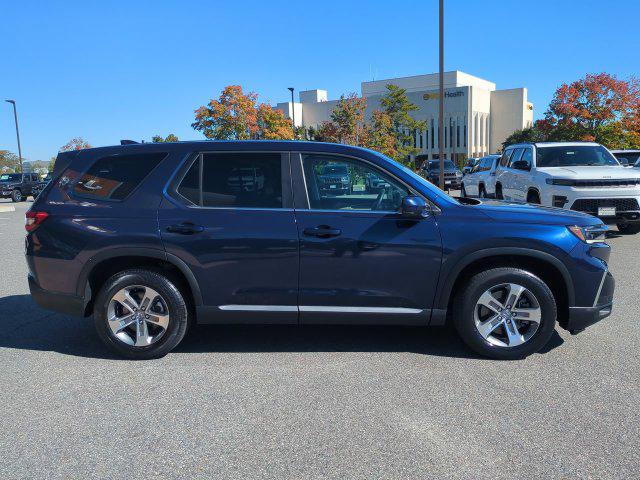 2023 Honda Pilot AWD EX-L 7 Passenger 2023 Honda Pilot AWD EX-L 7 Passenger