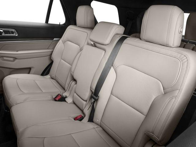 2016 Ford Explorer photo 13 of 15