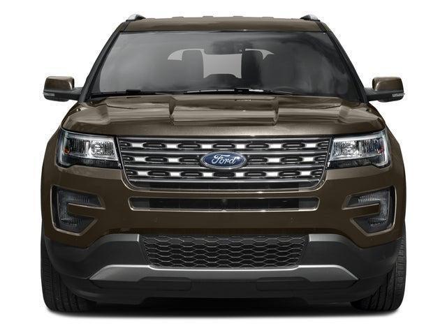 2016 Ford Explorer photo 4 of 15