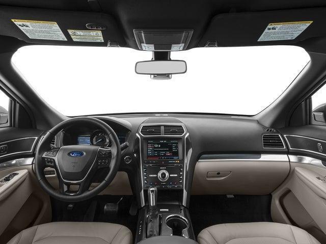 2016 Ford Explorer photo 7 of 15