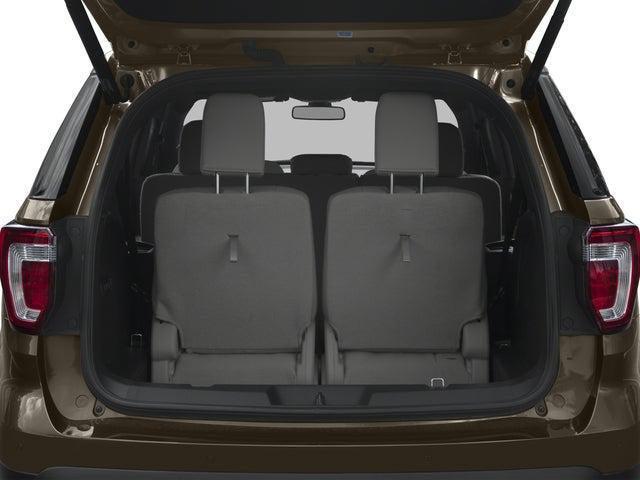 2016 Ford Explorer photo 11 of 15
