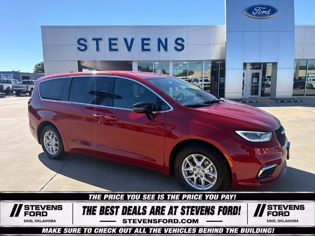 2025 Chrysler Pacifica Select for sale in Enid, OK