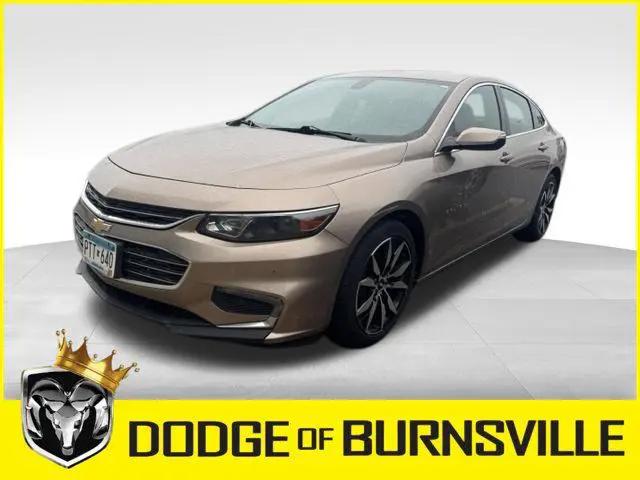 2018 Chevrolet Malibu LT for sale in Burnsville, MN