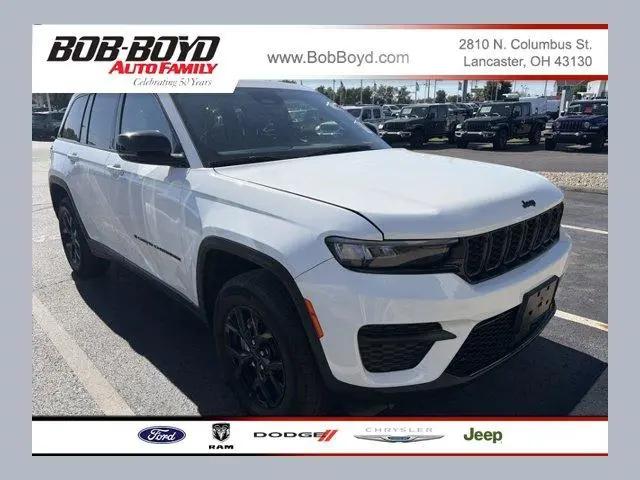 2025 Jeep Grand Cherokee Altitude 4x4 for sale in Lancaster, OH
