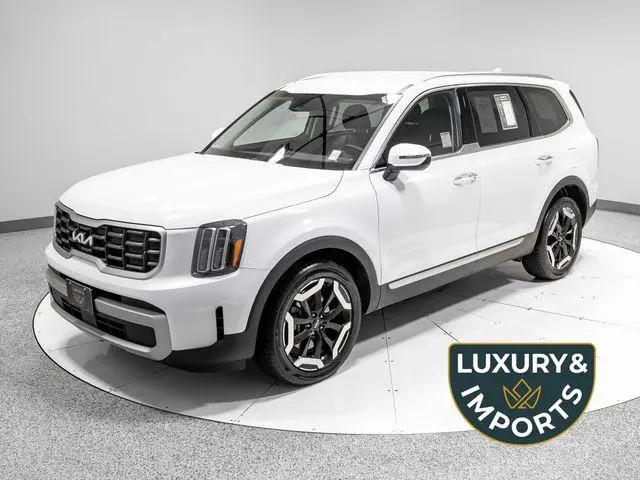 2023 Kia Telluride S for sale in Hutchinson, KS