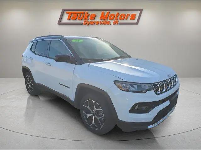 2025 Jeep Compass Limited 4x4 for sale in Dyersville, IA