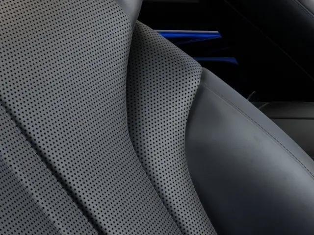 2027 Genesis GV80 2.5T Select AWD