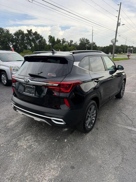 2021 Kia Seltos S