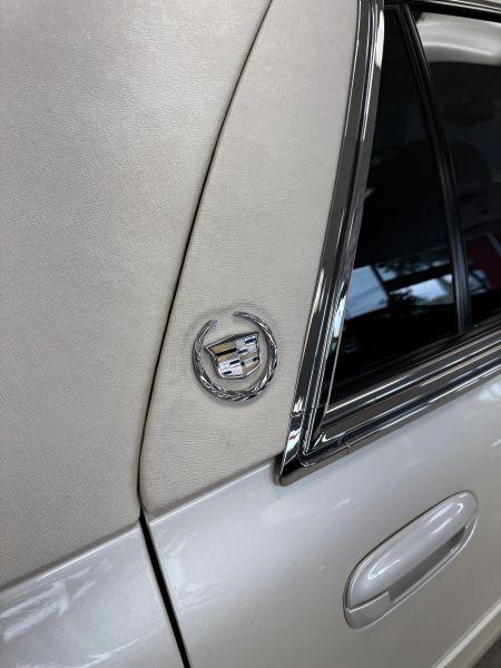 2003 Cadillac DeVille Standard