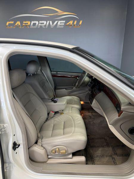 2003 Cadillac DeVille Standard