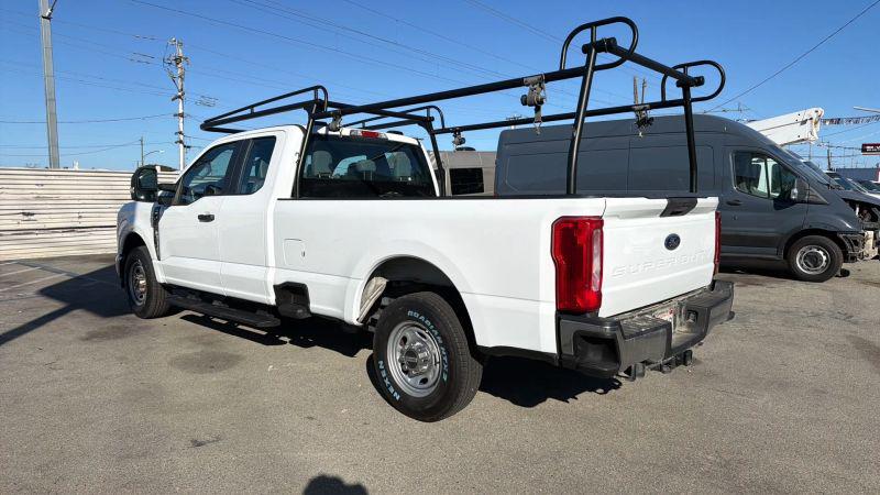 2023 Ford F-250 XL