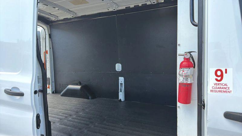 2019 Ford Transit Medium Roof w/Sliding Side Door w/LWB