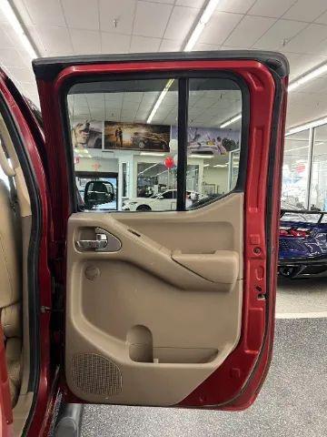 2013 Nissan Frontier SL