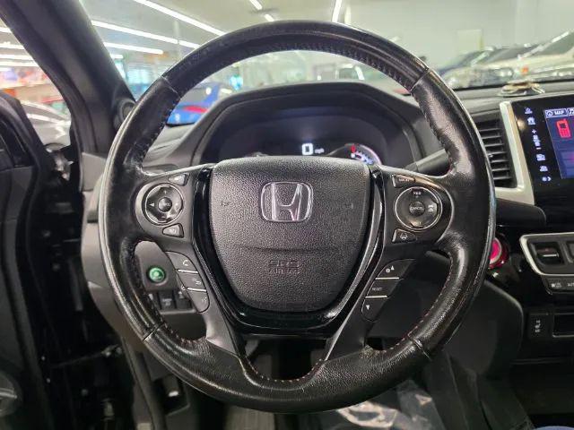 2017 Honda Ridgeline Black Edition