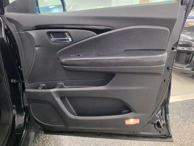 2017 Honda Ridgeline Black Edition