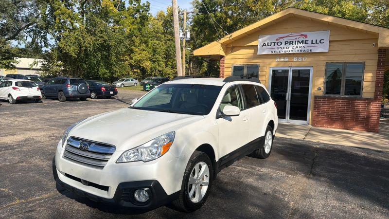 2013 Subaru Outback 2.5i Premium for sale in Elgin, IL