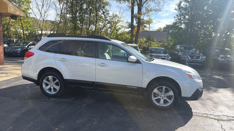 2013 Subaru Outback 2.5i Premium