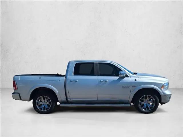 2017 Ram 1500 Limited Crew Cab 4x4 57 Box