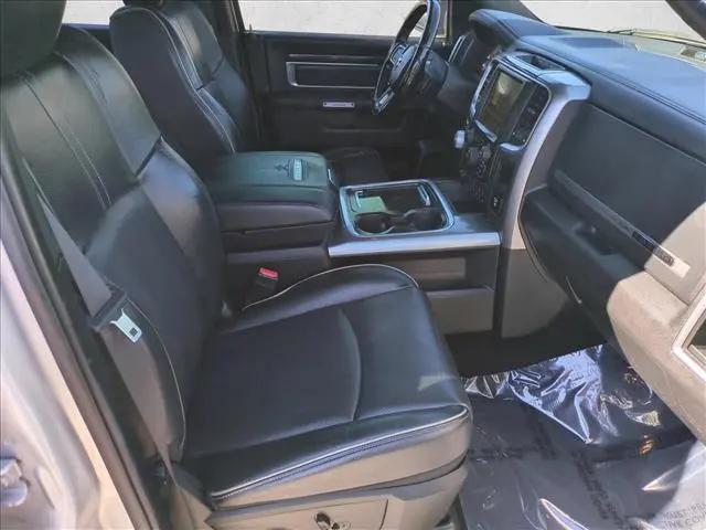 2017 Ram 1500 Limited Crew Cab 4x4 57 Box