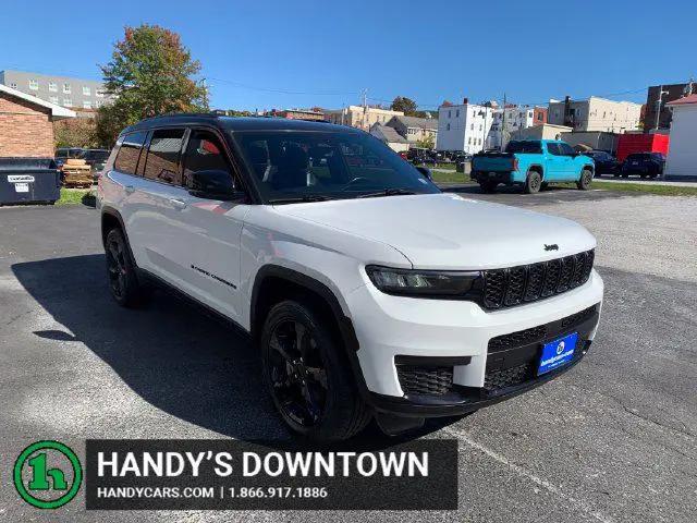 2021 Jeep Grand Cherokee Altitude 4x4 for sale in St Albans, VT