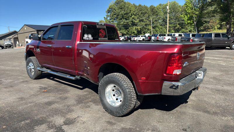 2017 Ram 3500 Big Horn Crew Cab 4x4 8 Box