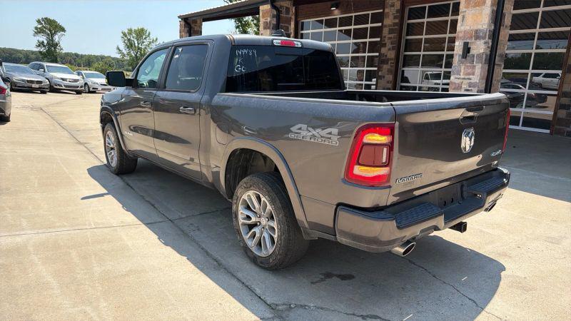 2020 Ram 1500 Laramie Crew Cab 4x4 57 Box