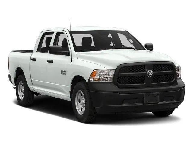 2017 Ram 1500 Express Crew Cab 4x4 57 Box
