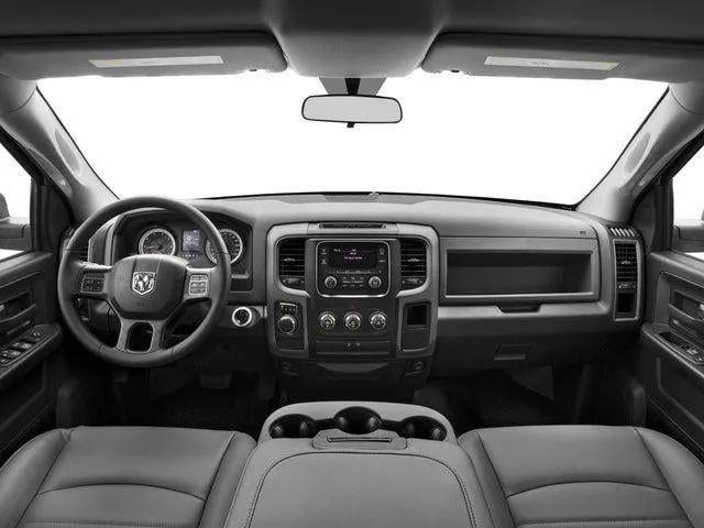 2017 Ram 1500 Express Crew Cab 4x4 57 Box