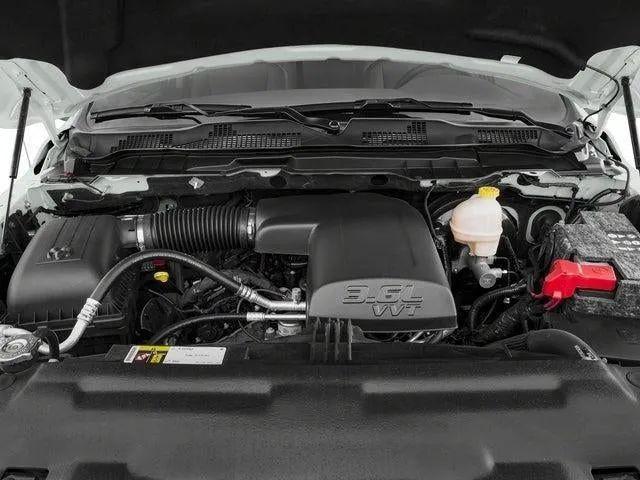 2017 Ram 1500 Express Crew Cab 4x4 57 Box