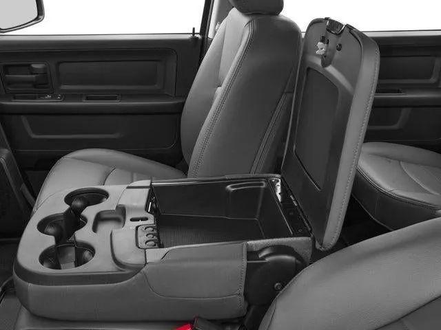 2017 Ram 1500 Express Crew Cab 4x4 57 Box