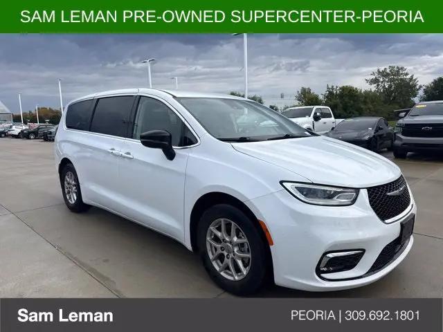 2024 Chrysler Pacifica Touring L for sale in Peoria, IL
