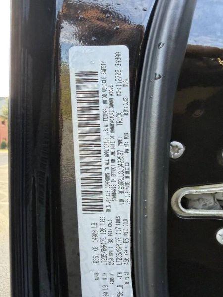 2018 Ram 3500 Laramie Crew Cab 4x4 8 Box