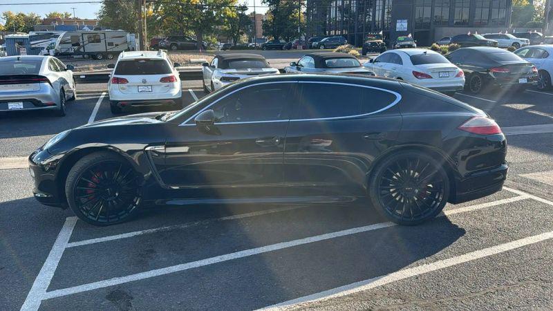 2011 Porsche Panamera 4S