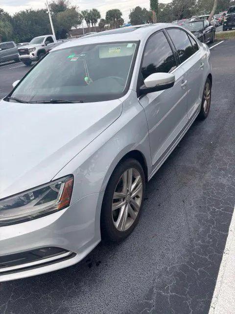 2017 Volkswagen Jetta 1.8T SEL for sale in Melbourne, FL