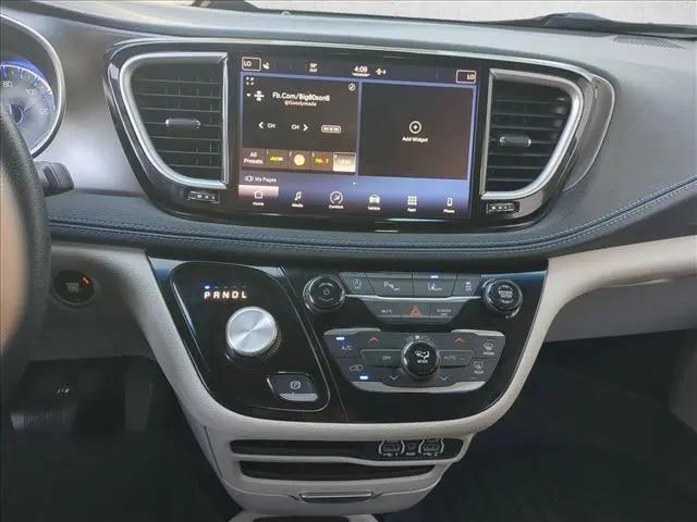 2021 Chrysler Pacifica Touring