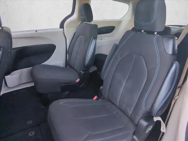 2021 Chrysler Pacifica Touring