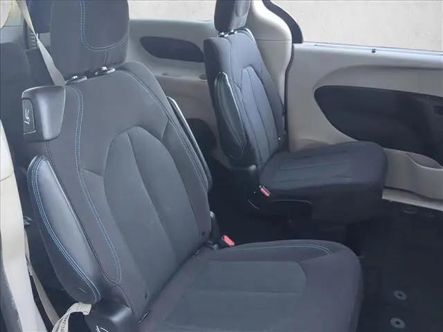 2021 Chrysler Pacifica Touring