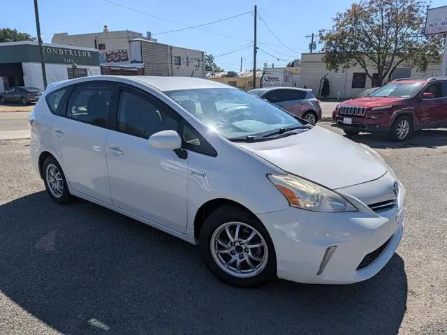 2014 Toyota Prius v Three
