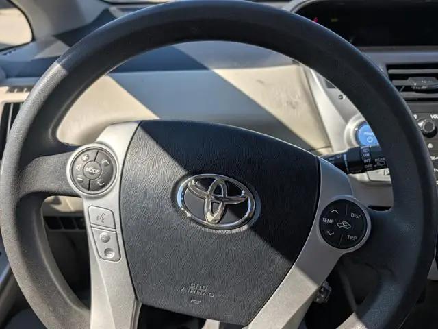 2014 Toyota Prius v Three