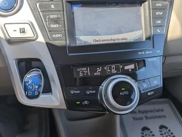 2014 Toyota Prius v Three